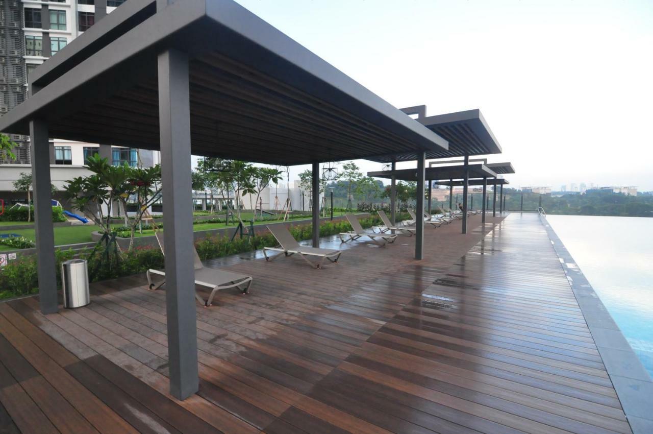 Kenwingston Square Garden By Idealhub Cyberjaya Exterior foto